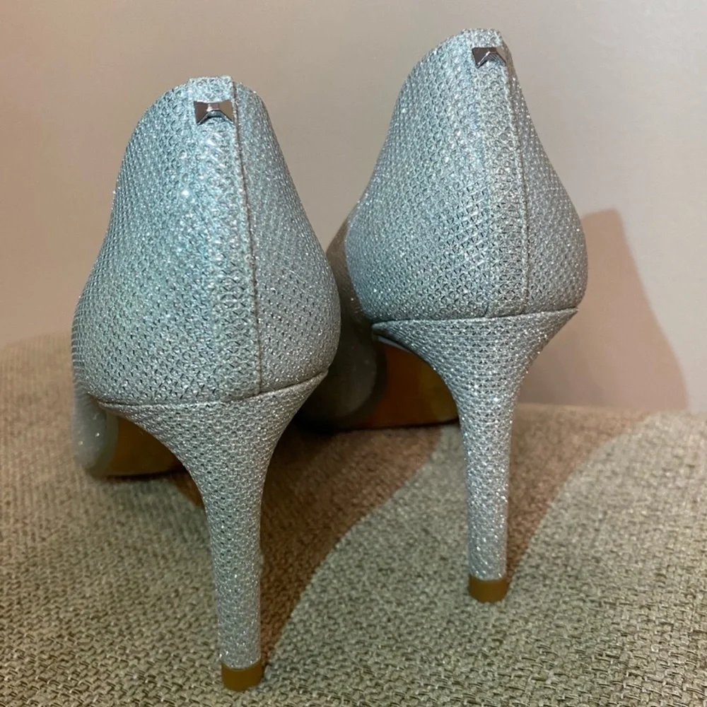 Ted Baker Darlill Metallic Brooch Heel Pump Silver Ted Baker London - Picture 12 of 16